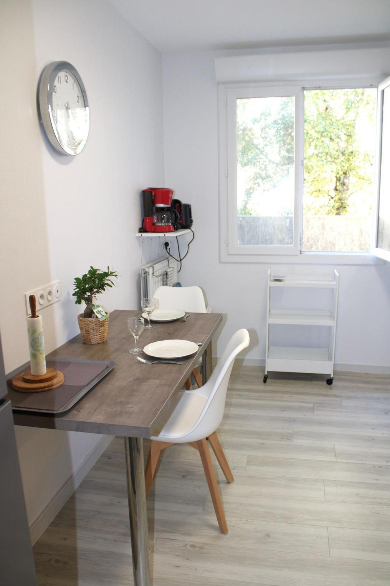 Appartement Hyper Centre Avec Garage Prive Конкарно Екстер'єр фото