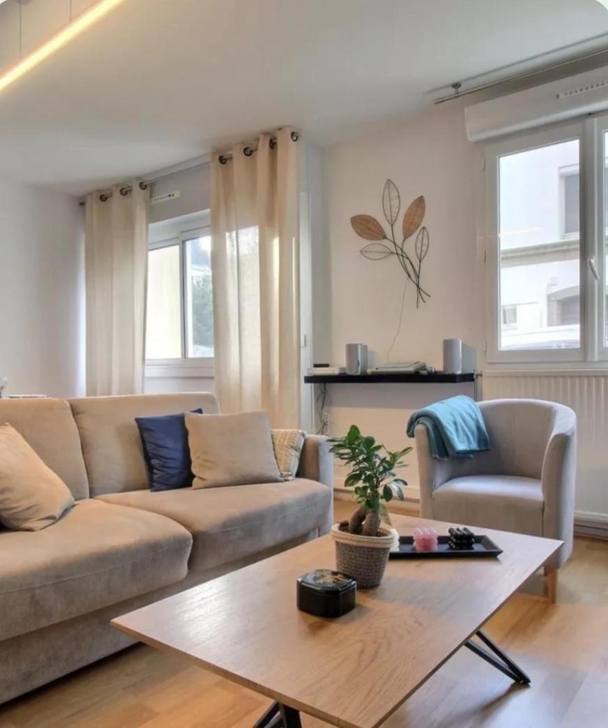 Appartement Hyper Centre Avec Garage Prive Конкарно Екстер'єр фото